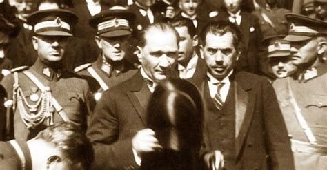 Mustafa Kemal Atatürk Kaç Yılında Selanik Mülkiye Rüştiyesine Gitti?